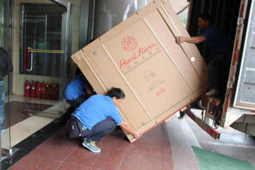 柳北钢琴贵重工艺品无忧运